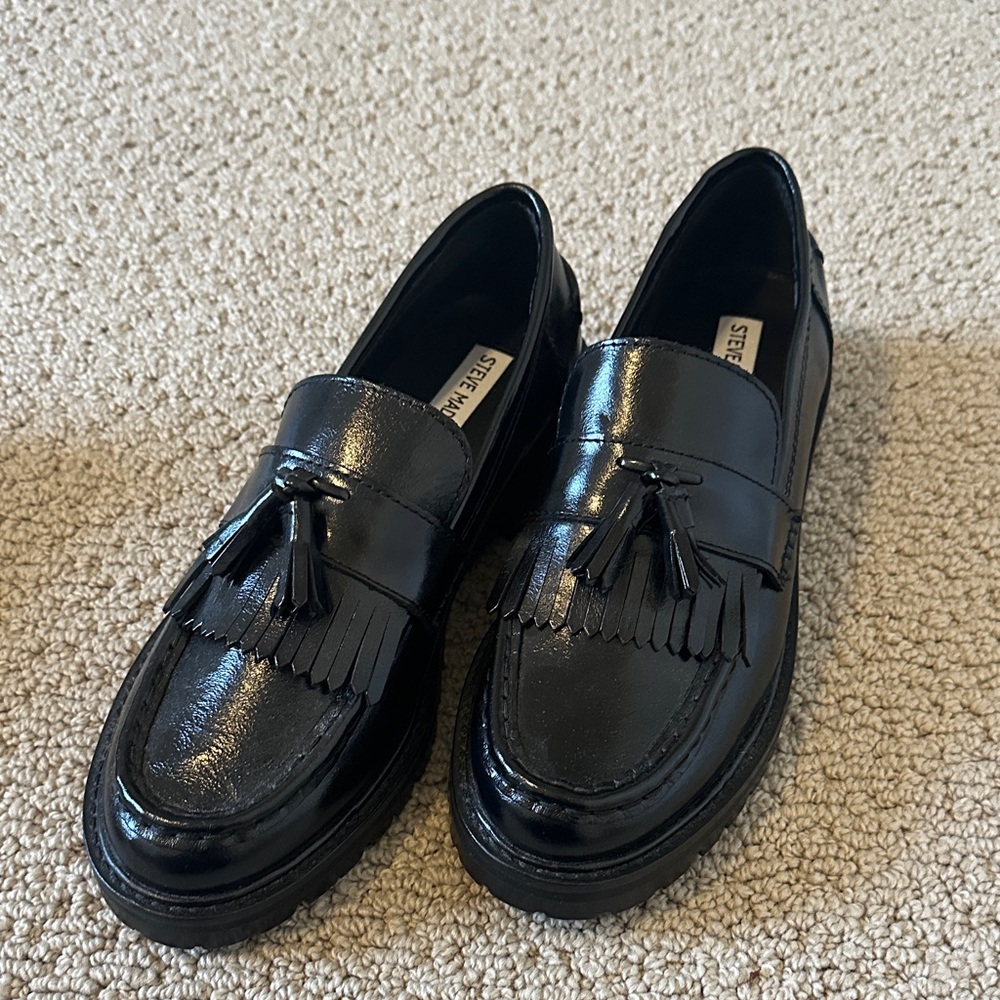 Steve Madden Glossy Black Fringe Loafers